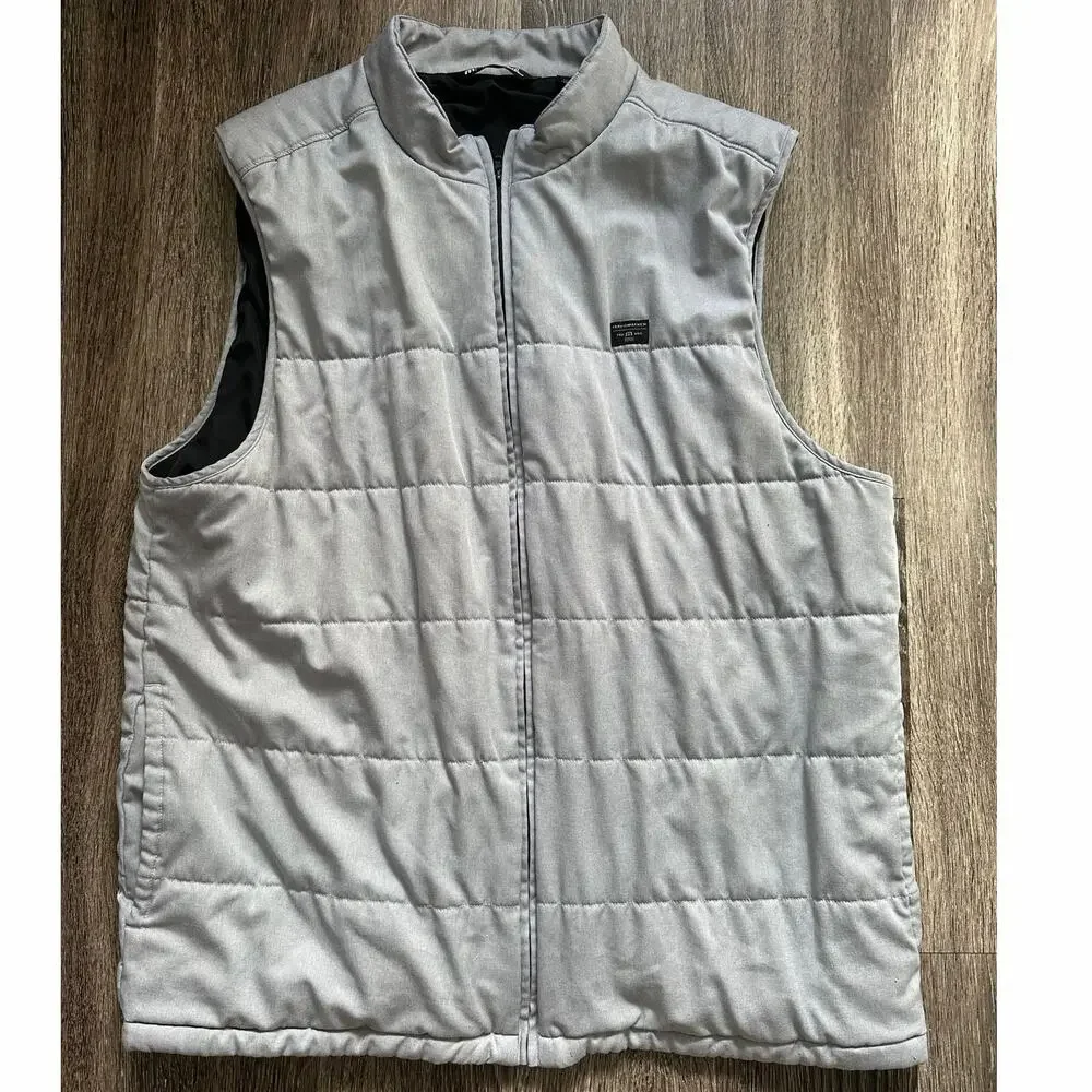 TravisMathew Mens XXL Gray Quilted Puffer Vest Full Zip Golf Casual Lightweight